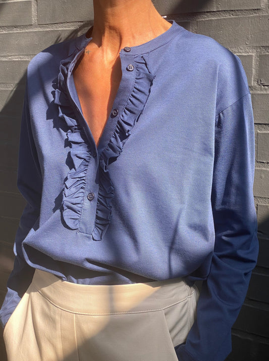 T-shirt with ruffles