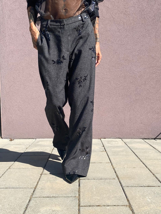 Pantalone largo in tweed con ricamo