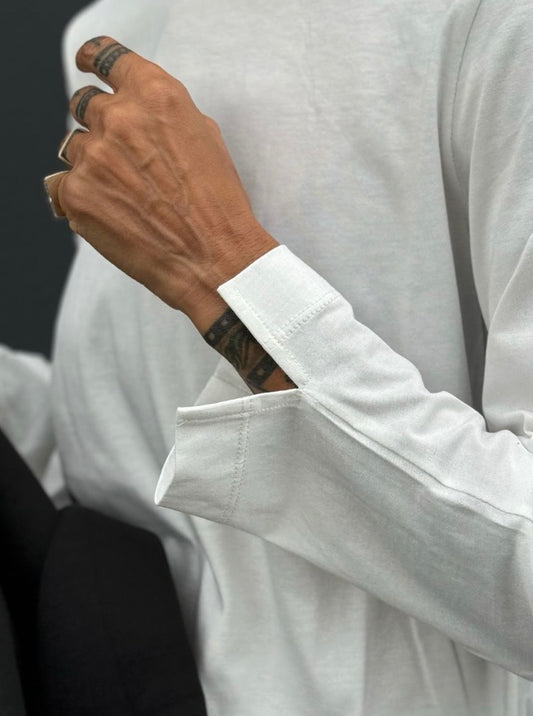 T-shirt girocollo manica lunga con ricamo