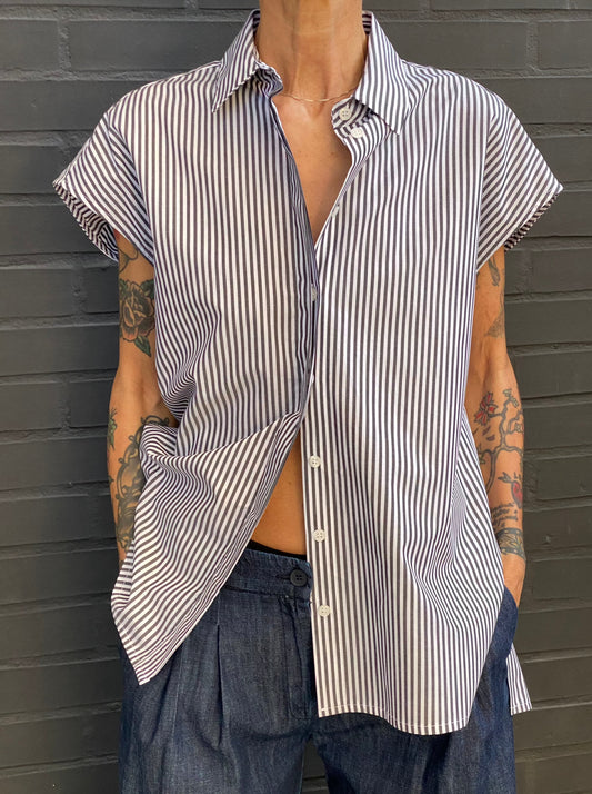 Sleeveless oversized striped shirt