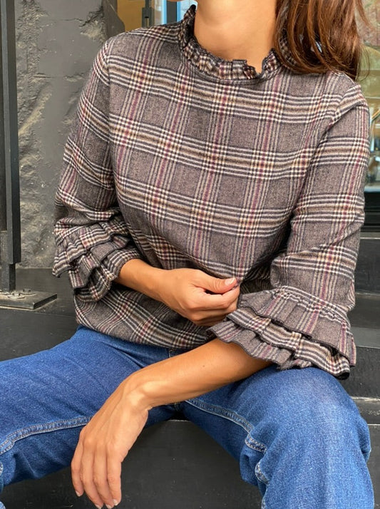 Tartan blouse with fringes