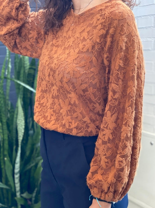 Raglan lace blouse