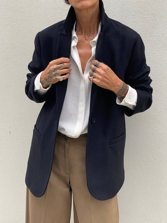 Oversized jacket in woolen fabric