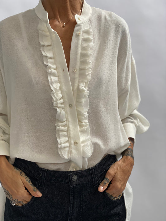 Serafino shirt with ruffles
