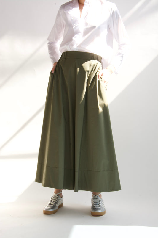 Long skirt in lightweight cotton