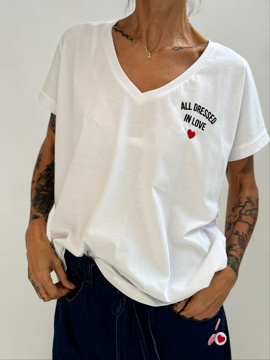 V-neck T-shirt with print and embroidery