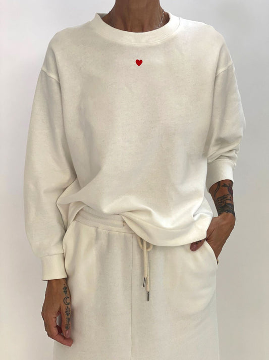 Sweatshirt with embroidered heart