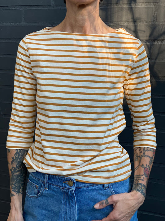 Boat neck T-shirt