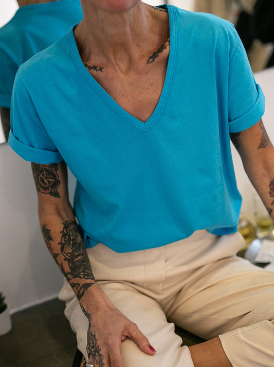 V-neck T-shirt