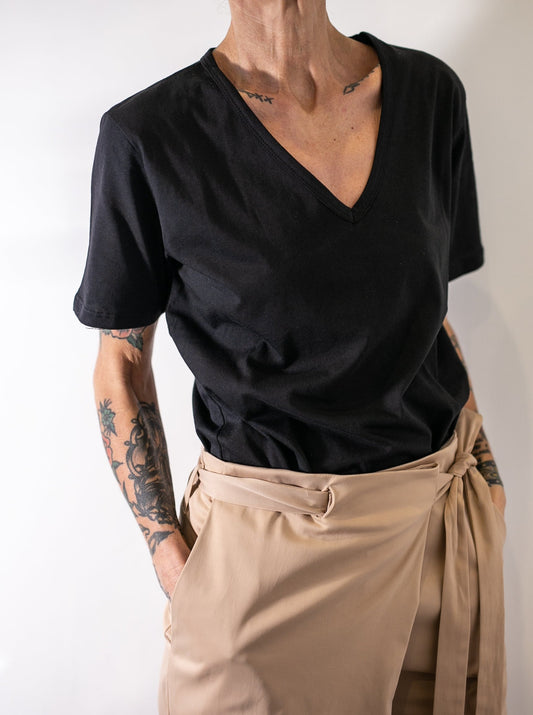 V-neck T-shirt