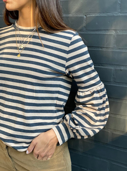 Striped T-shirt with ruched sleeve
