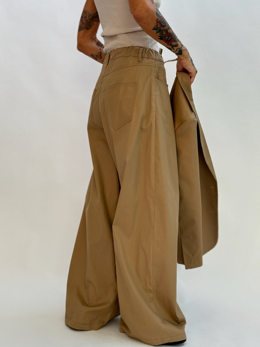 Pantalone con coulisse