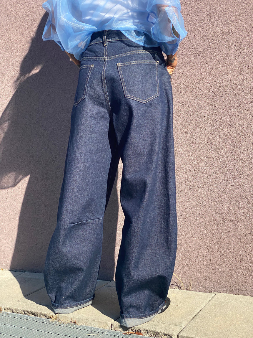 Loose Fit Jeans