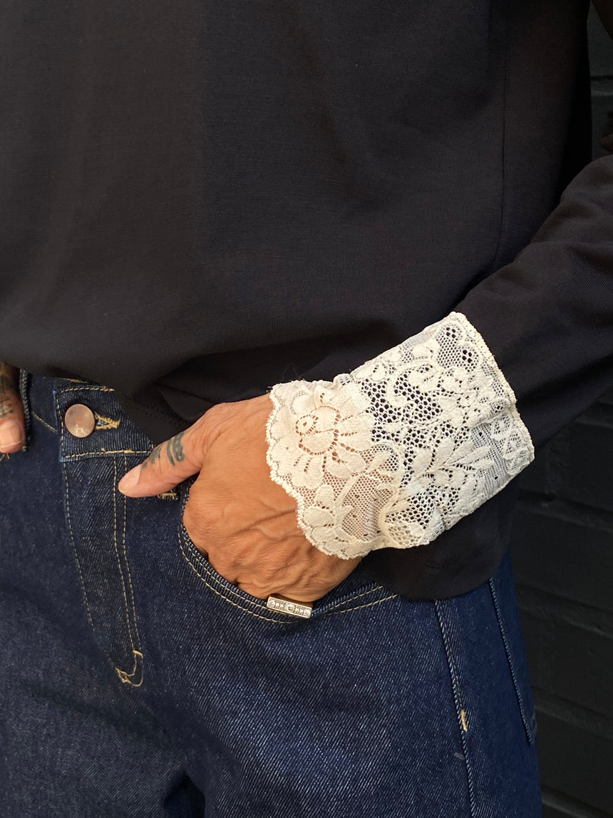 T-shirt con fondo in pizzo (Copia)