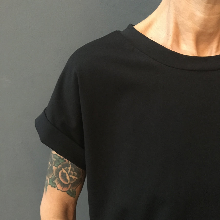 T-shirt stretch con risvolto