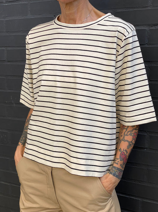 Boxy fit T-shirt with thin stripes