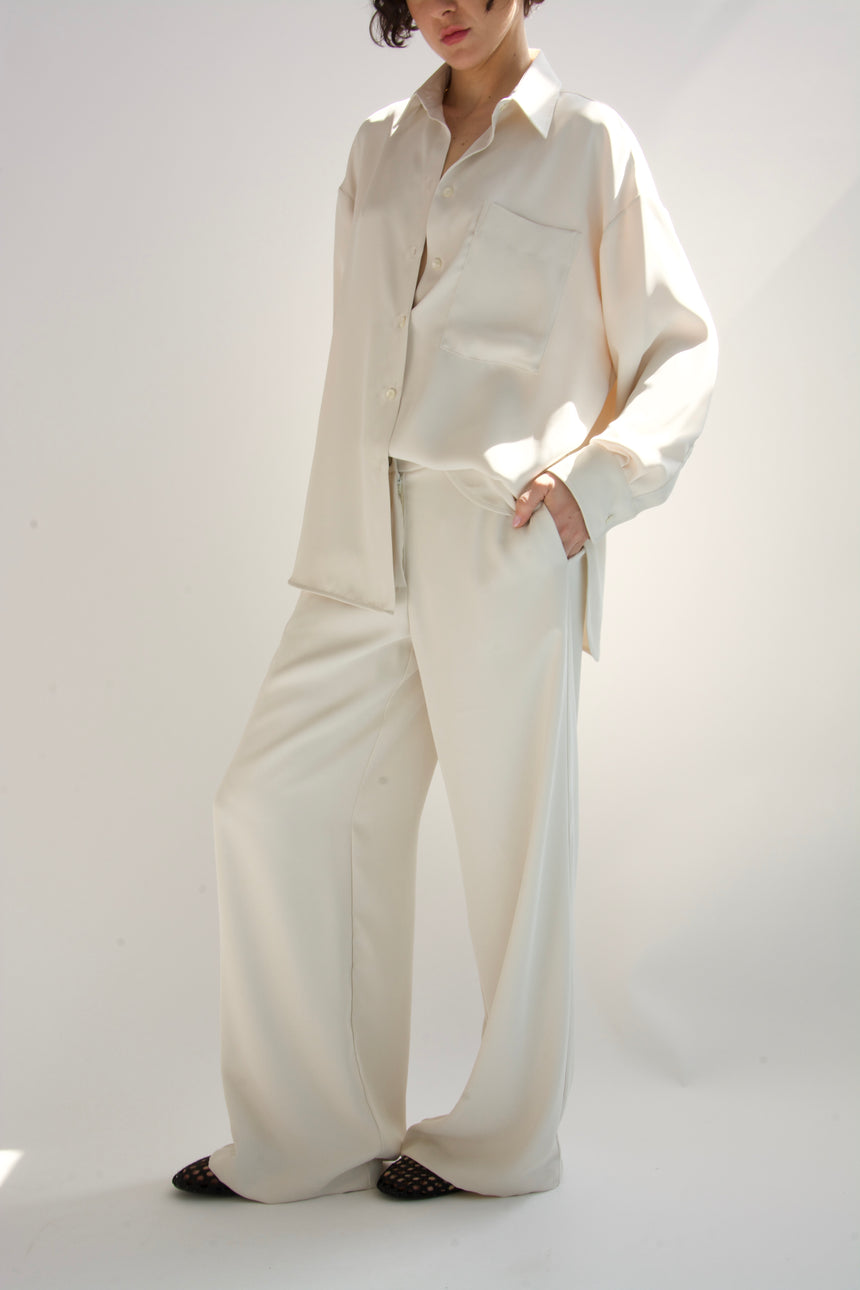 Wide leg trousers