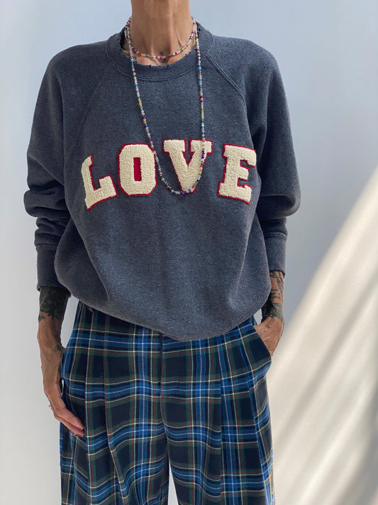 Raglan sweatshirt