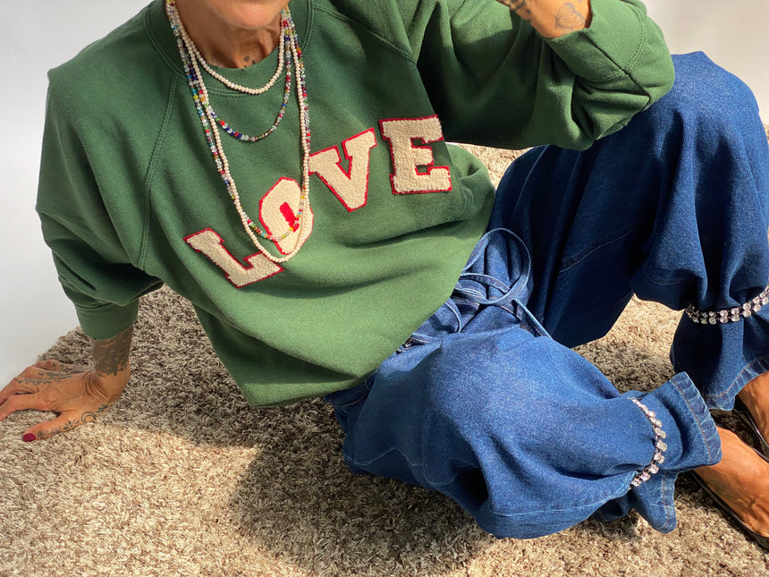 Raglan sweatshirt