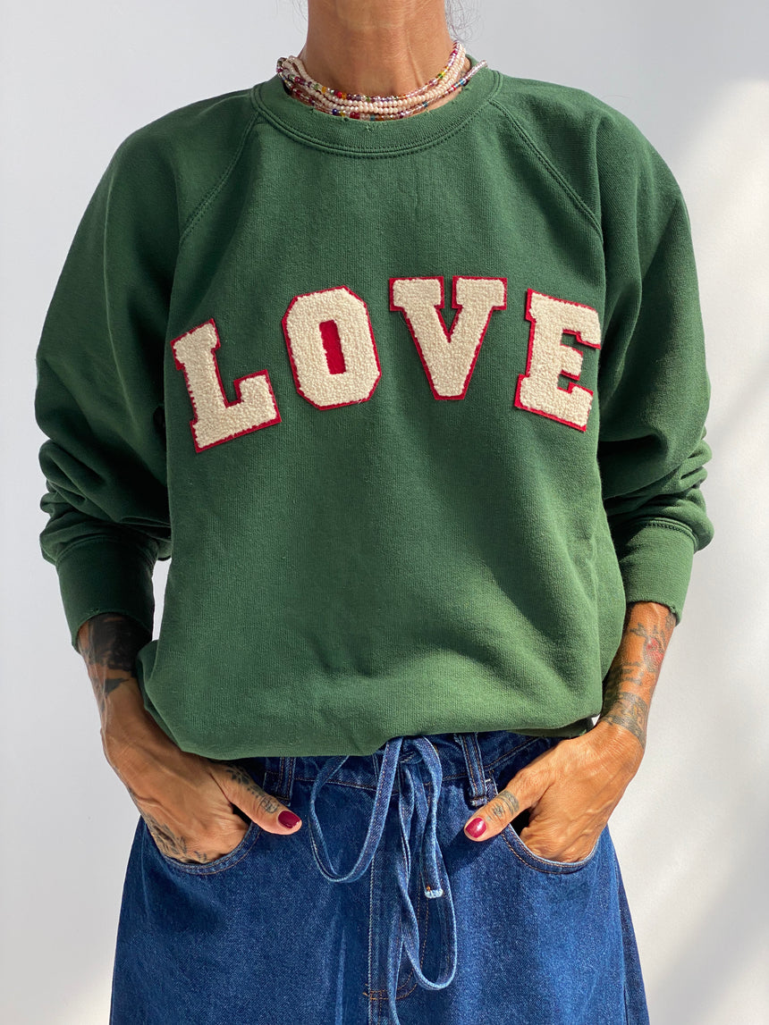 Raglan sweatshirt