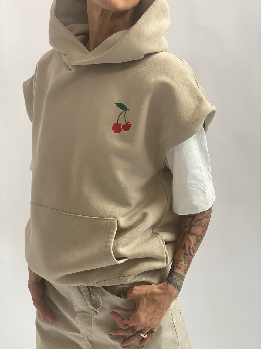 Felpa smanicata cappuccio con ricamo