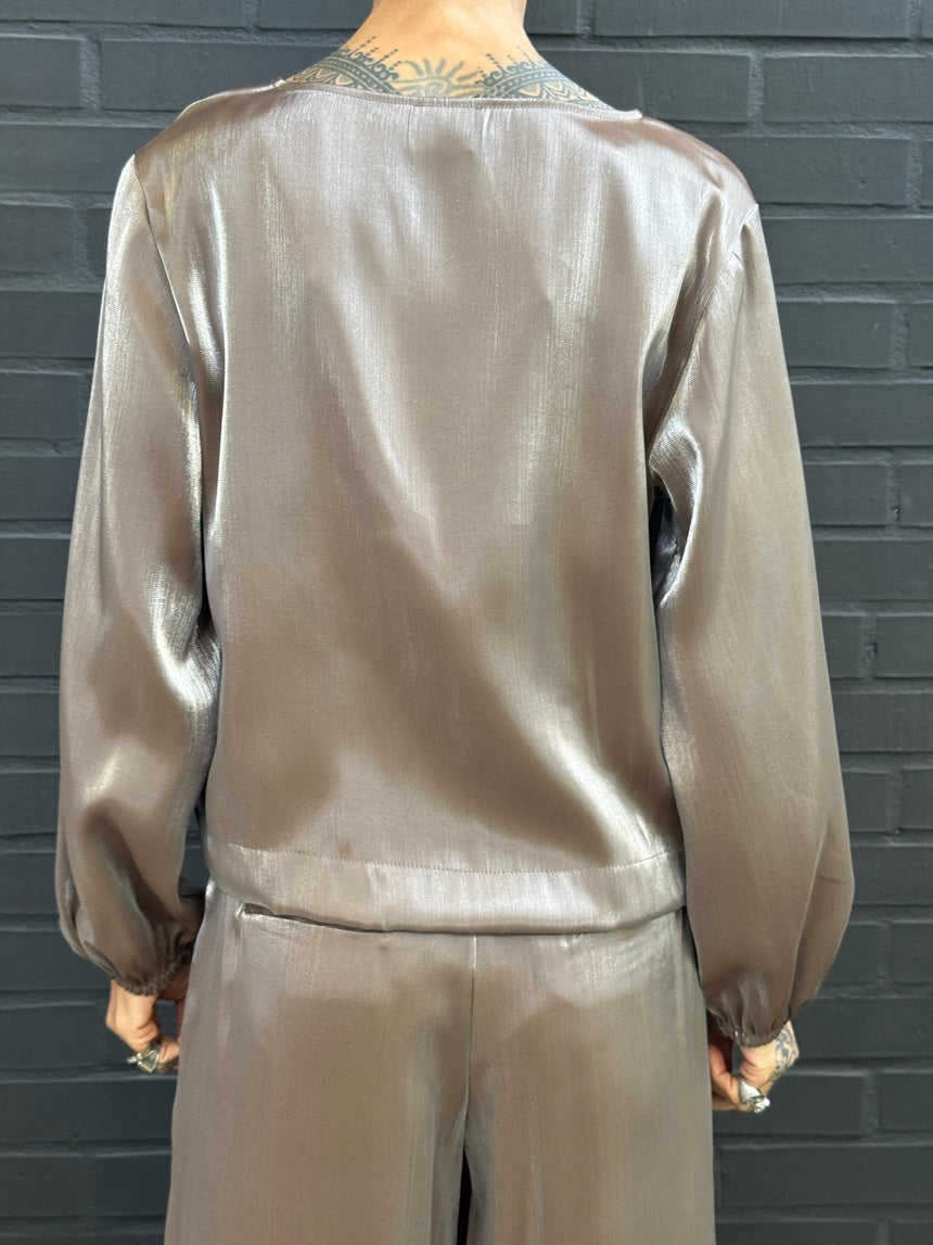Iridescent blouse