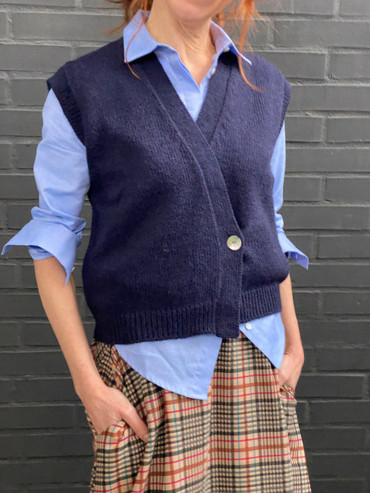 Gilet con bottone