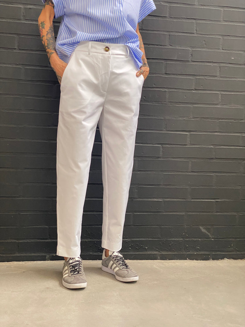 Tube trousers in stretch cotton