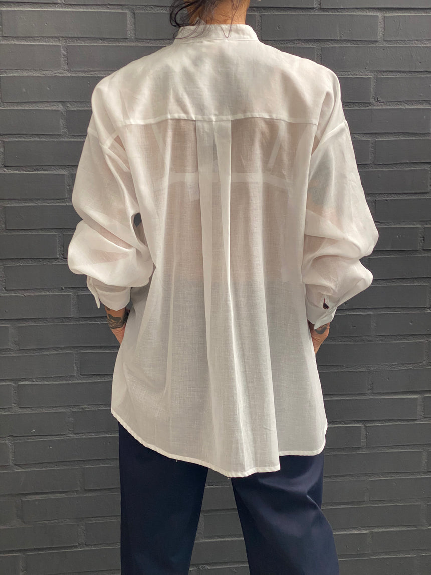 Camicia  in mussola con doppia frappa