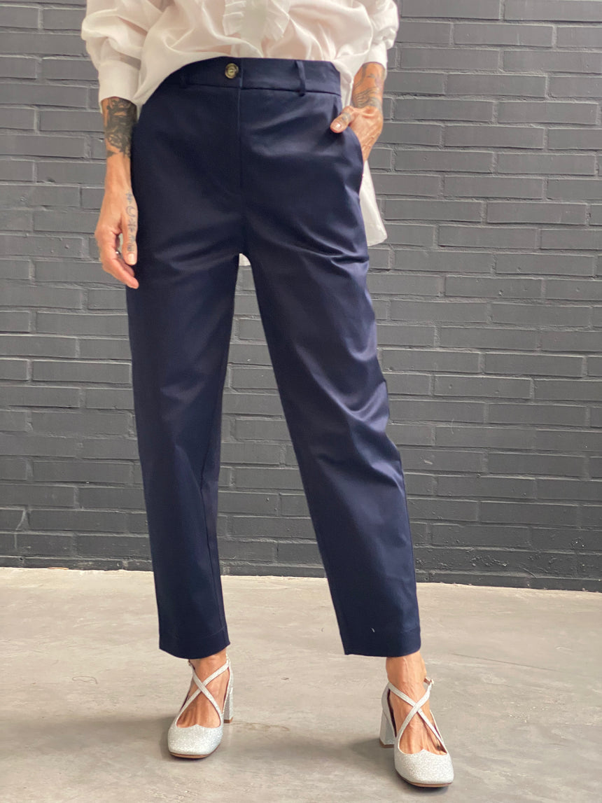 Tube trousers in stretch cotton